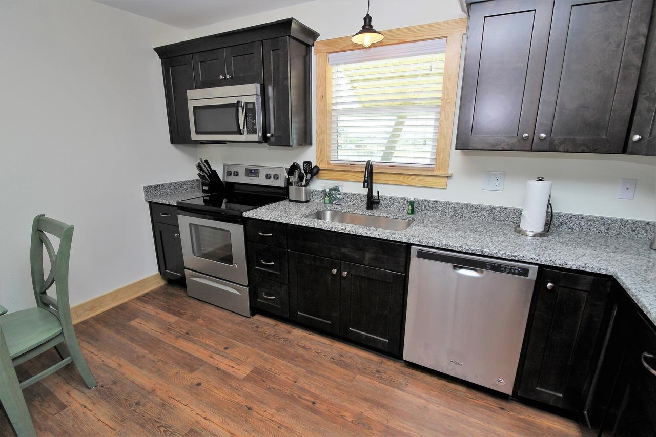 Whalebone Ocean Cottages By Kees Vacations Nags Head Eksteriør billede