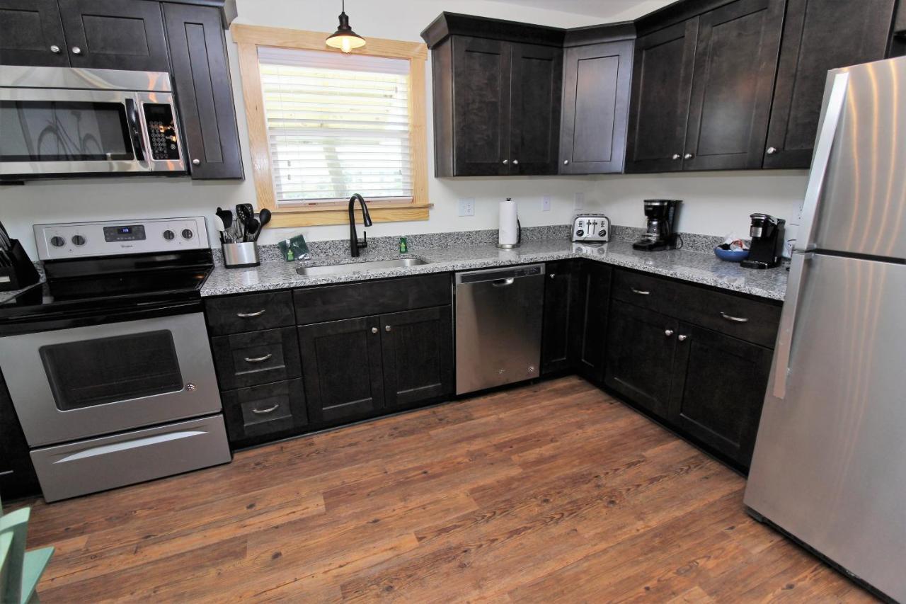 Whalebone Ocean Cottages By Kees Vacations Nags Head Eksteriør billede