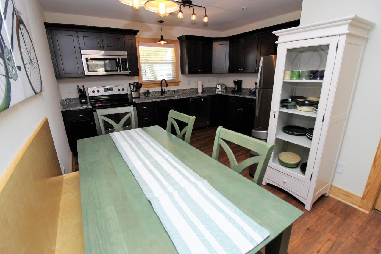 Whalebone Ocean Cottages By Kees Vacations Nags Head Eksteriør billede
