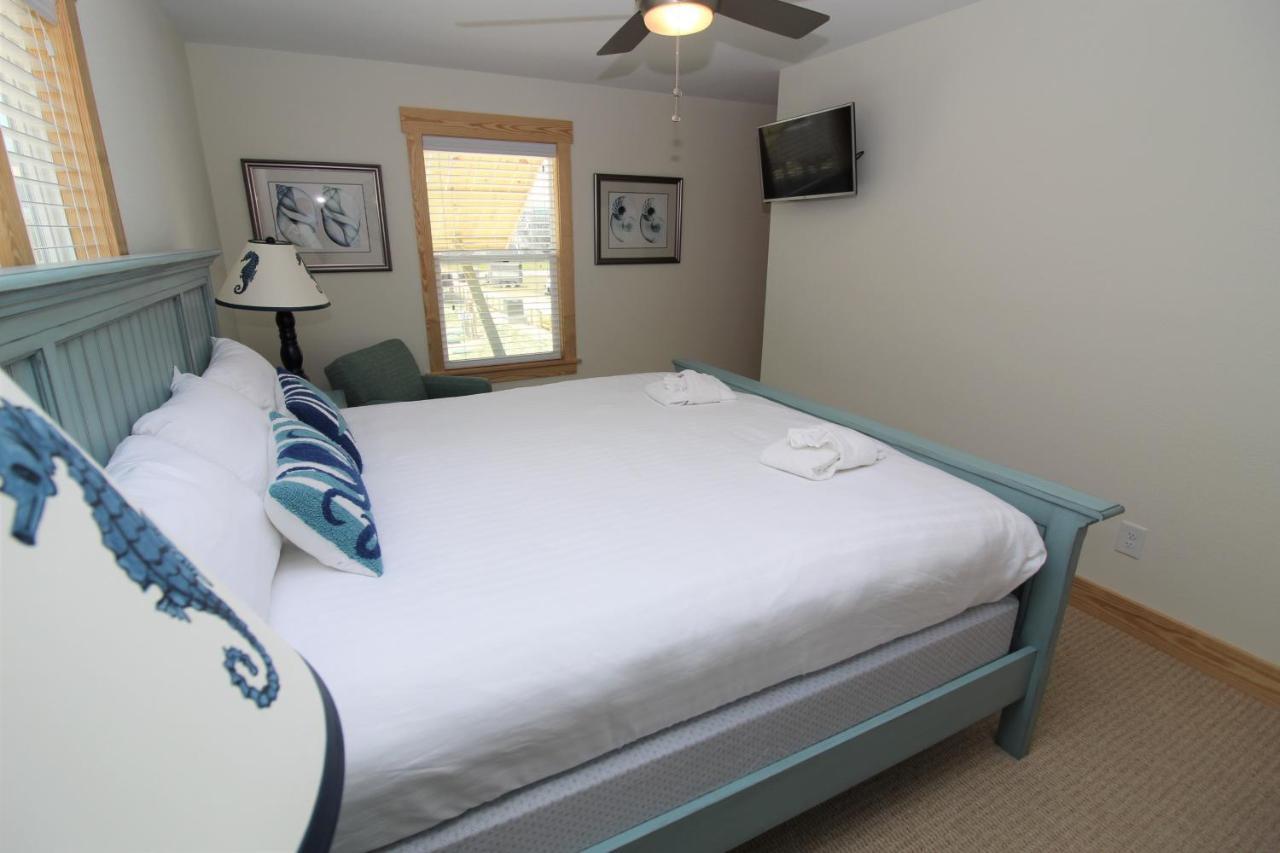 Whalebone Ocean Cottages By Kees Vacations Nags Head Eksteriør billede